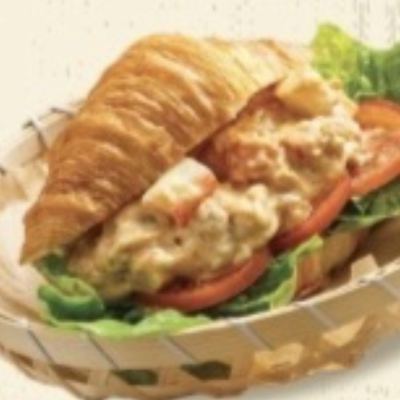 Spicy Crab Tuna Crossaint